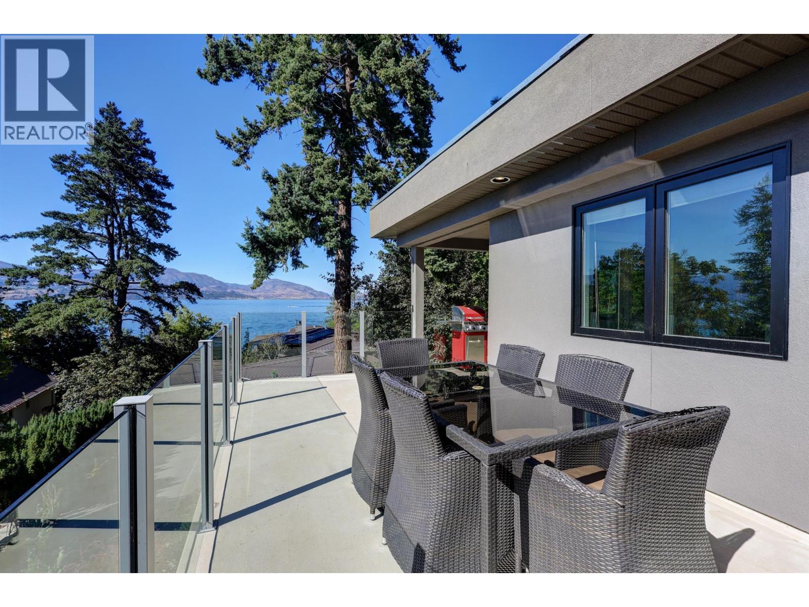 4896 Lakeshore Road, Kelowna - Image 1