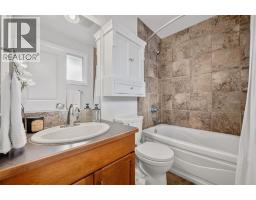 839 Lake Twintree Crescent SE - photo 23