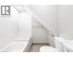 104 Wellington Street N Unit# 2, Hamilton, ON L8R1N3 Photo 9