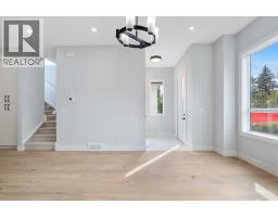 8308 34 Avenue NW - photo 2
