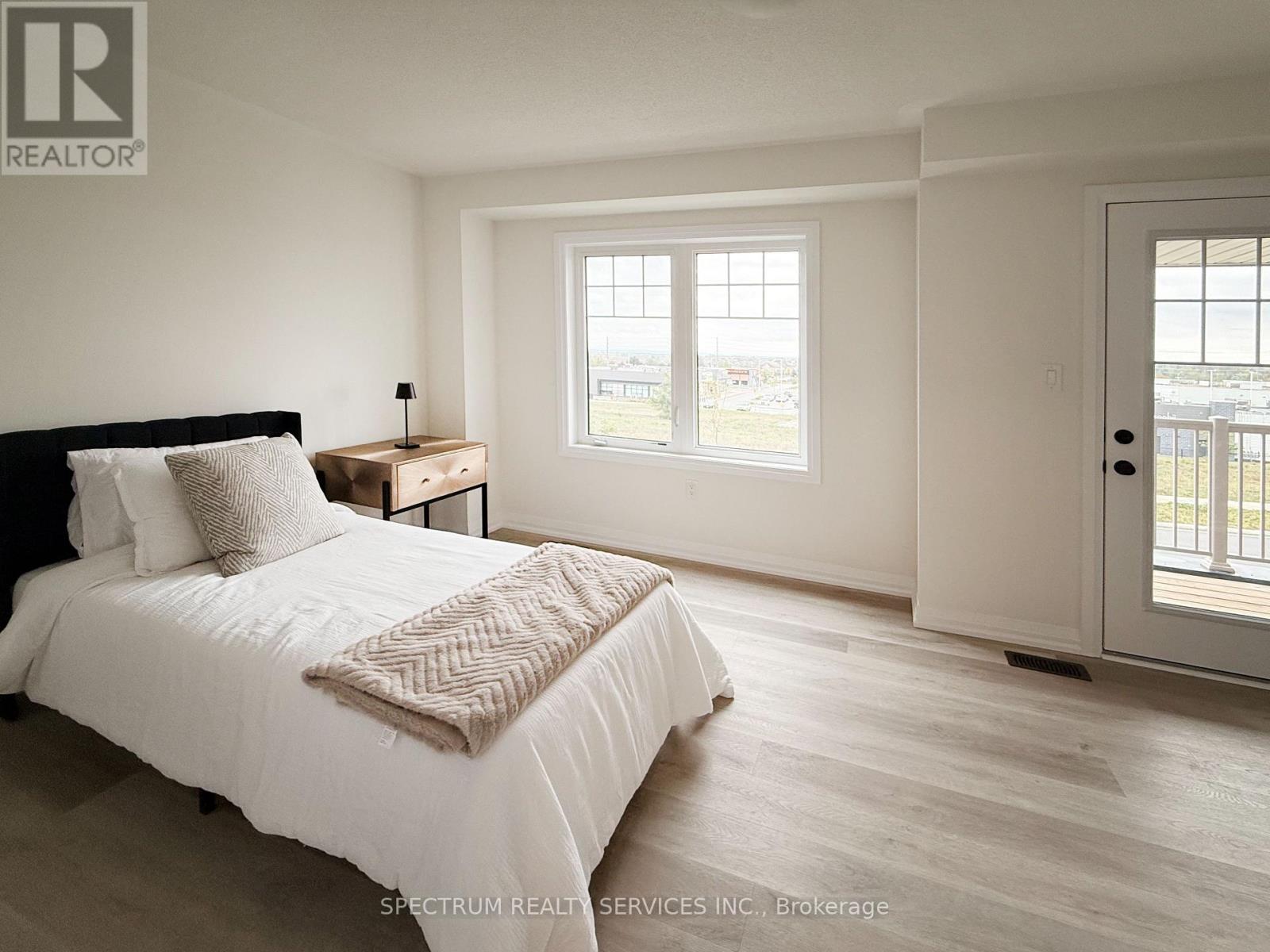 1522 Benson Street, Innisfil, ON photo 9