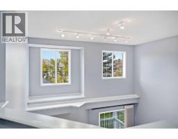 9858 Hidden Valley Drive Nw, Calgary, AB T3A5K5 Photo 19