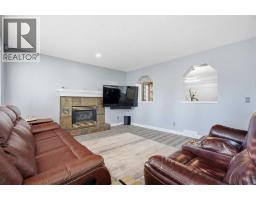 Recreational, Games room - 9858 Hidden Valley Drive Nw, Calgary, AB T3A5K5 Photo 14