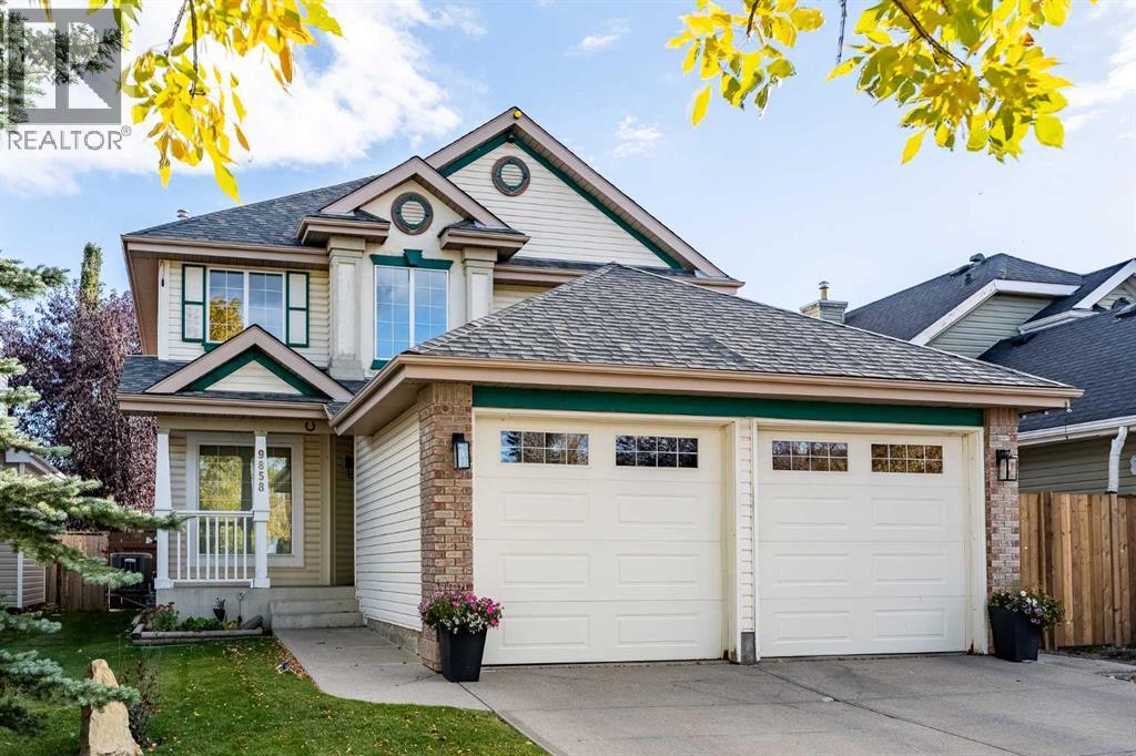 9858 Hidden Valley Drive NW, Calgary
