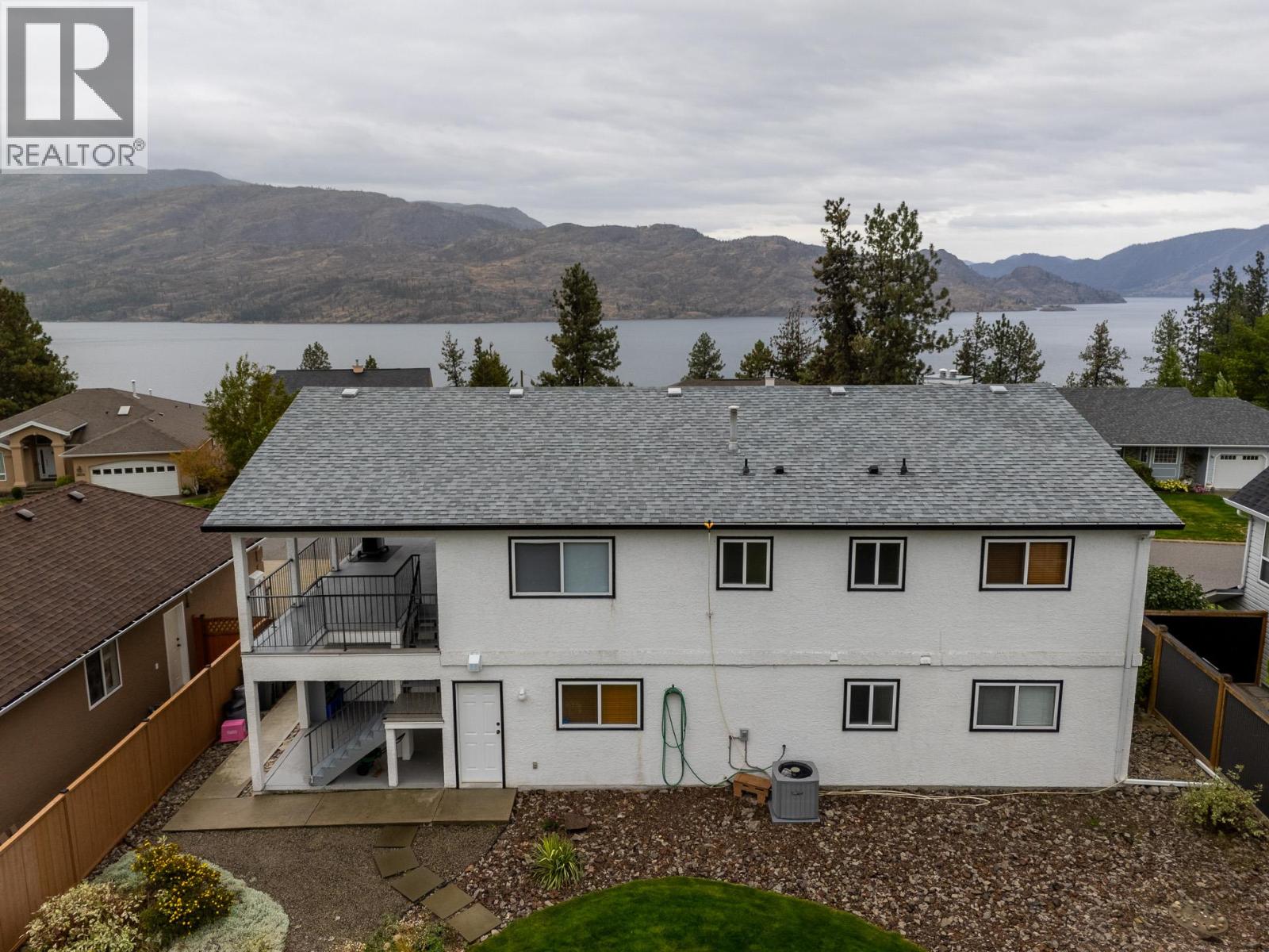 3608 Lever Court, Peachland