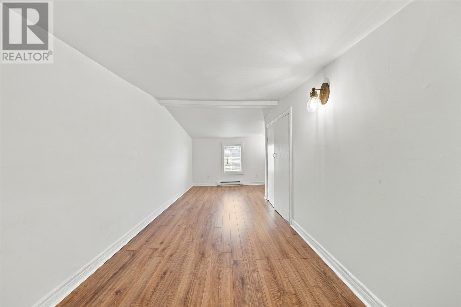 9 Boggan Street - 23