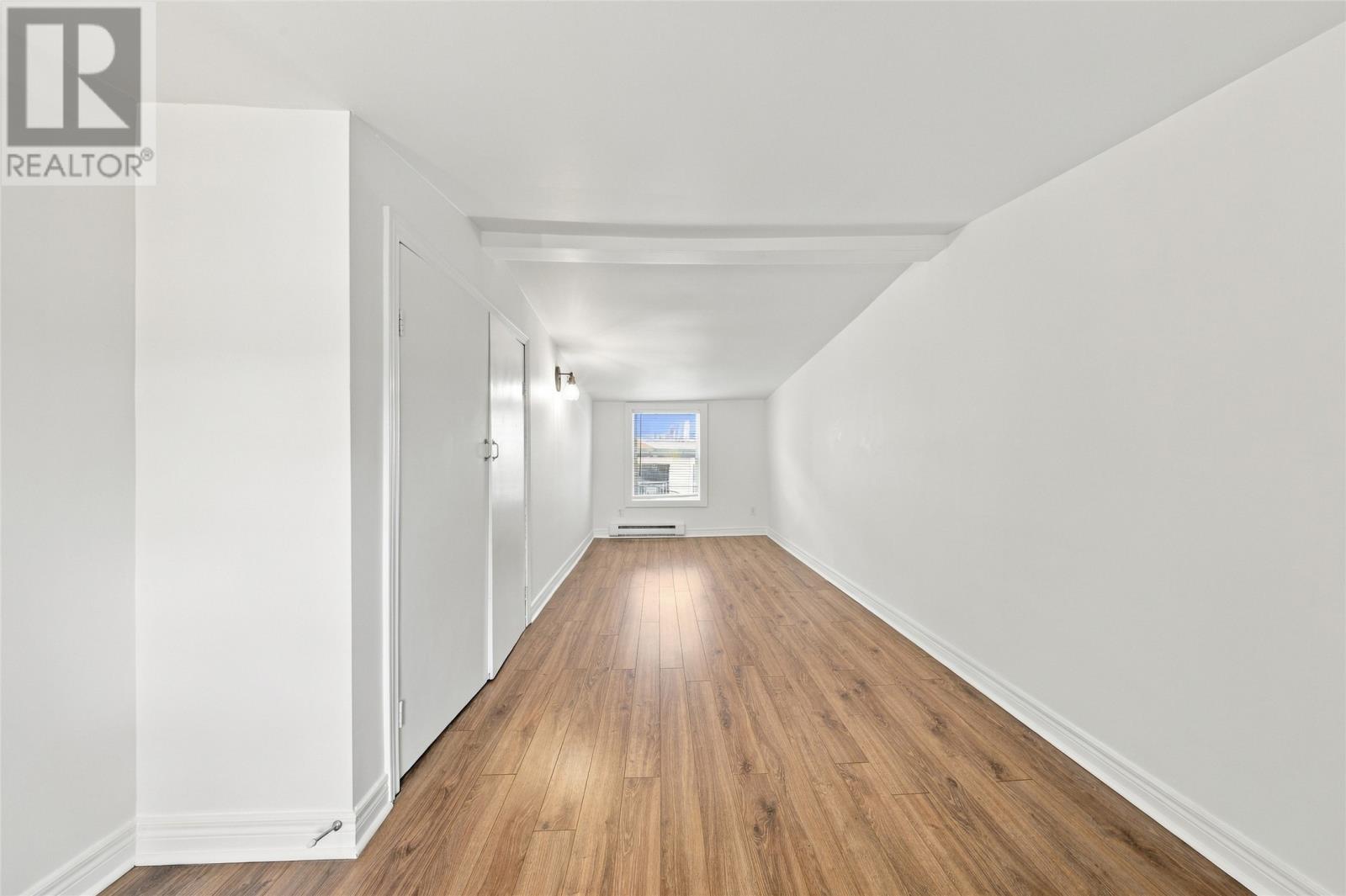 9 Boggan Street - 24