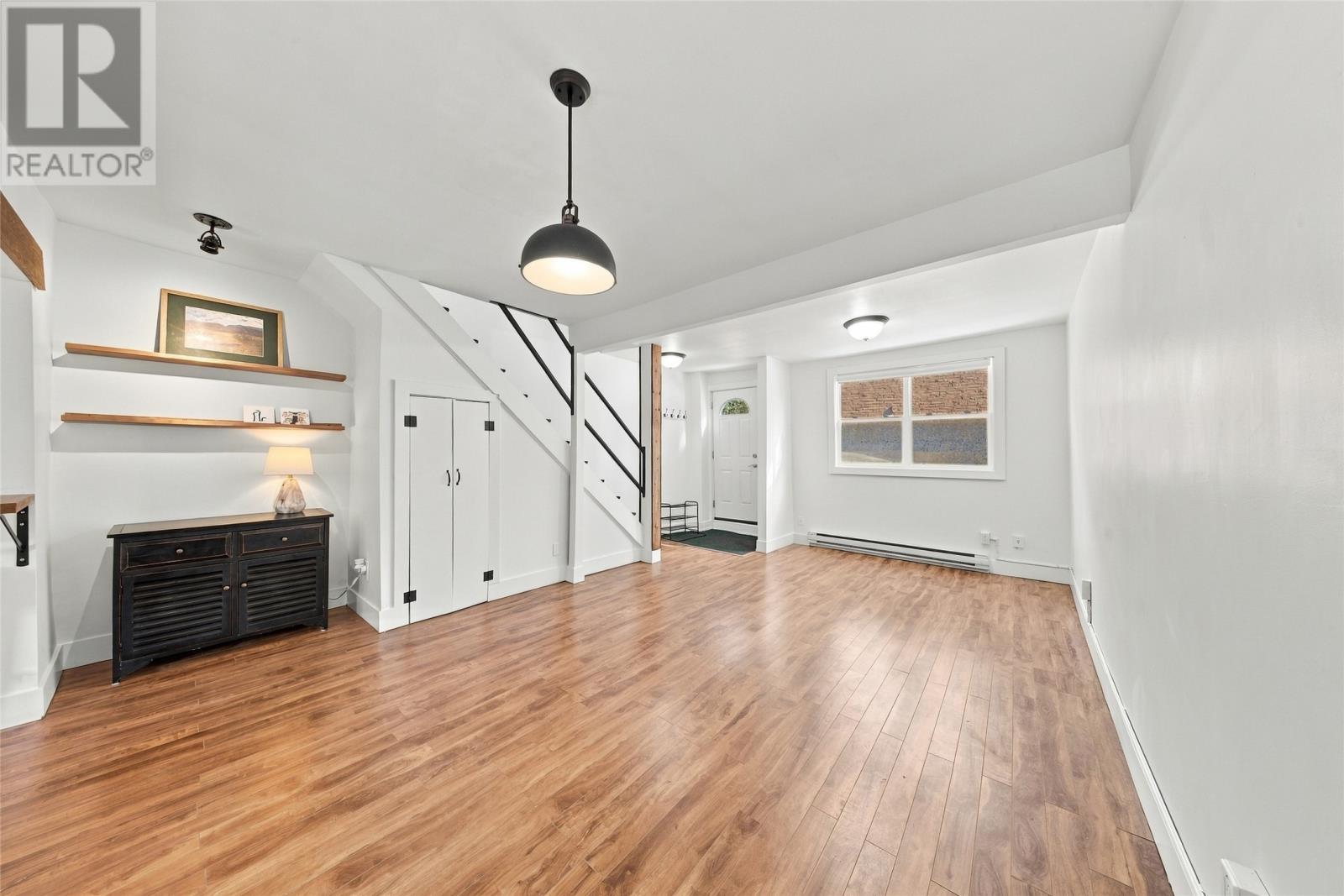 9 Boggan Street - 6