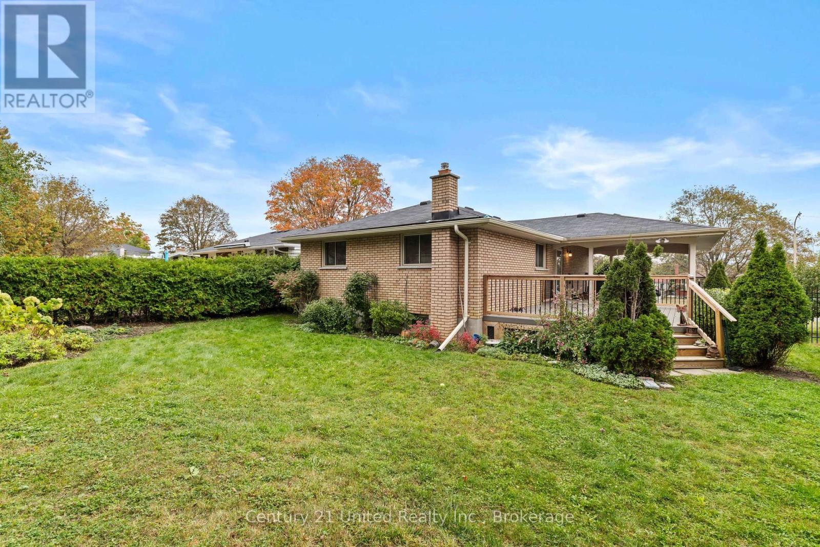 1203 ROYAL Drive, Peterborough, ON photo 41