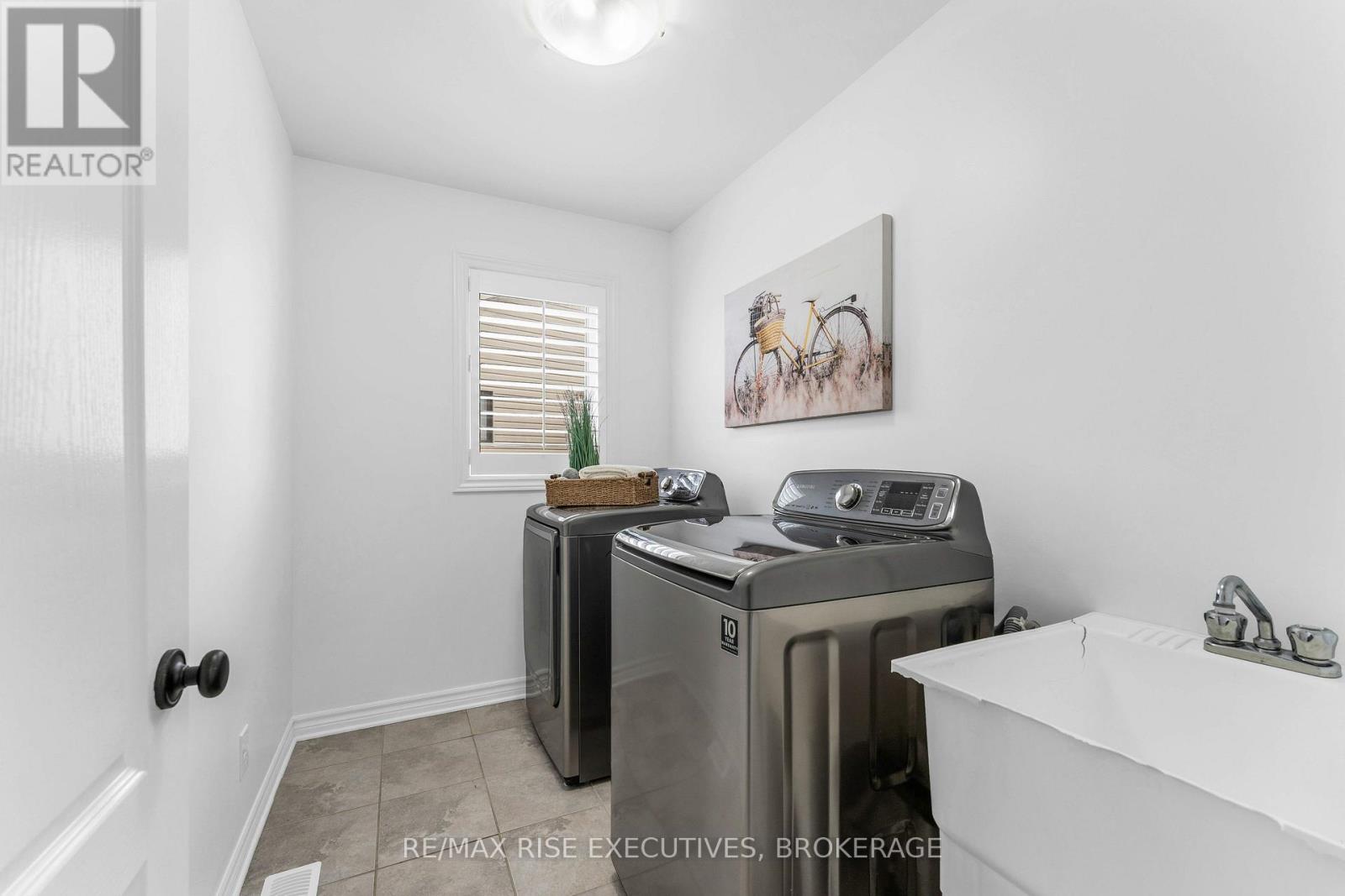 1704 REGINALD BART DRIVE - 32