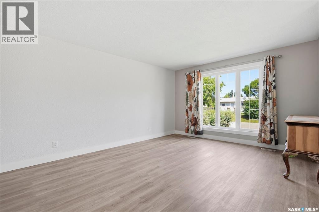 1919 14th STREET W - 11
