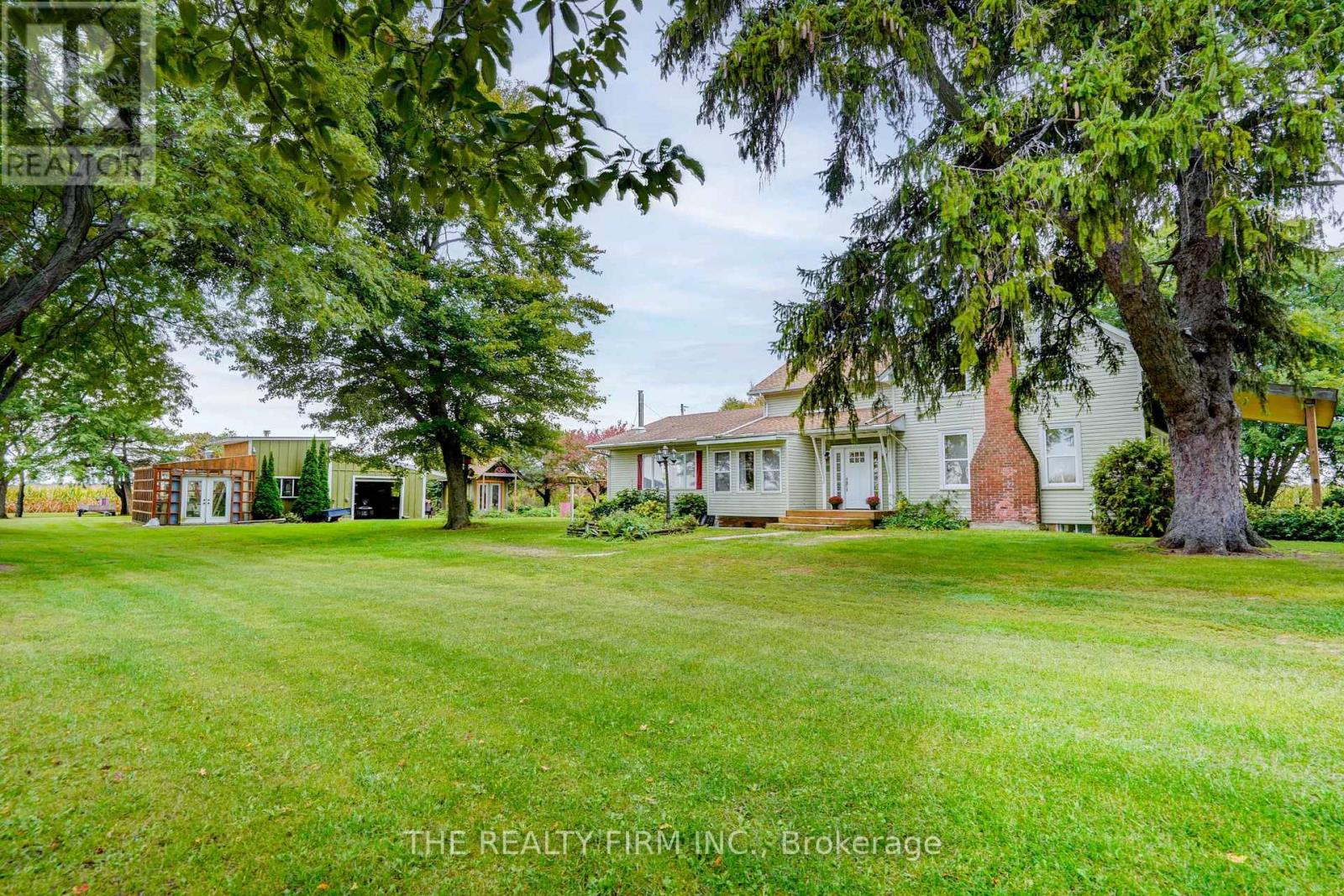 695 CAMERON ROAD - 3