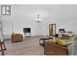 695 Cameron Road, Dawn Euphemia, ON N0P1C0 Photo 23