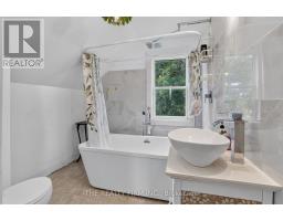 695 Cameron Road, Dawn Euphemia, ON N0P1C0 Photo 32