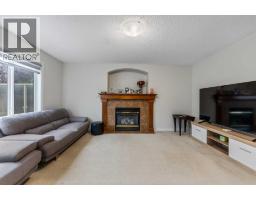 10 Evansmeade Manor NW - photo 3