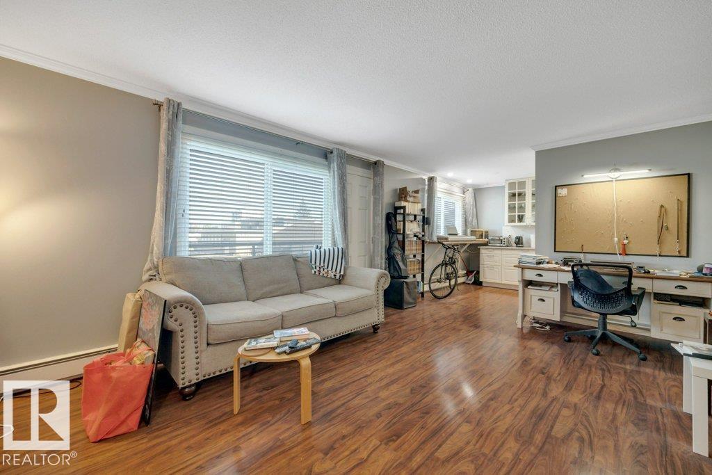 #204 10540 80 AV NW - 17