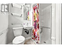 10 Laurier Avenue, Deep River, ON K0J1P0 Photo 16