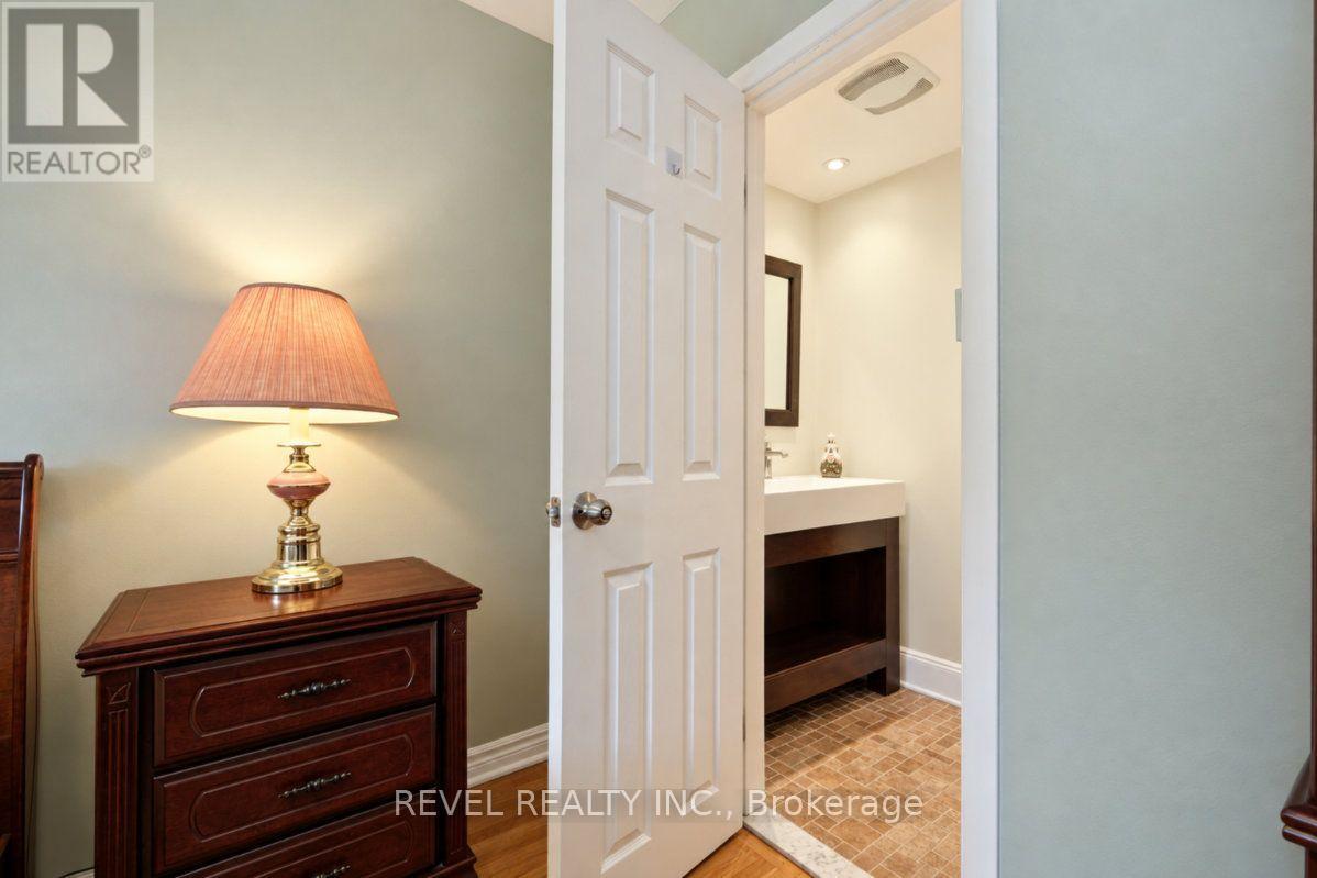 2213 CIRCLE PLACE - 14