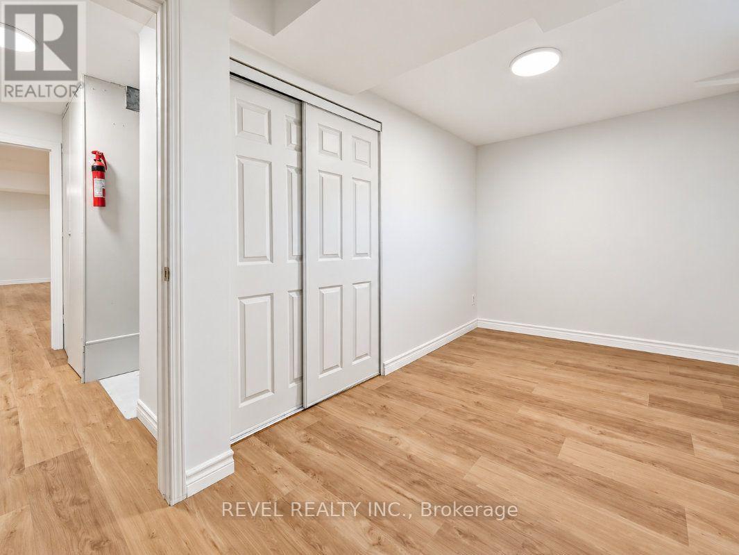 2213 CIRCLE PLACE - 27