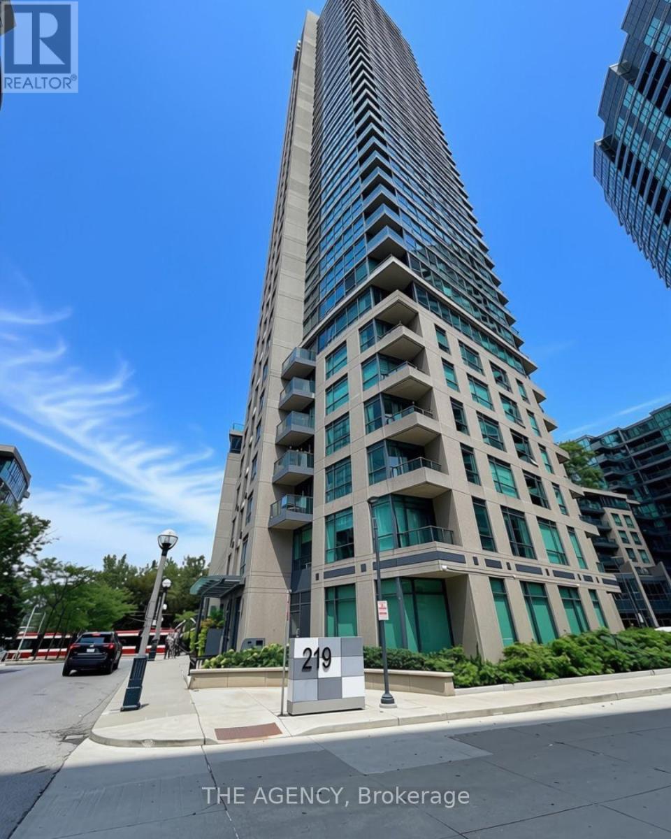 612 - 219 FORT YORK BOULEVARD S