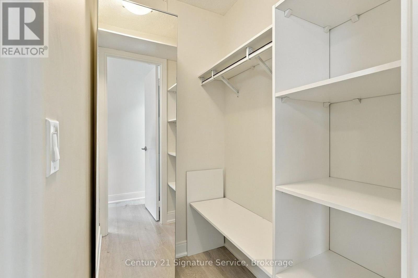 1822- 135 Village Green Square, Toronto, ON photo 31
