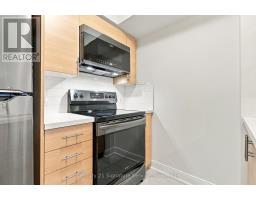 1822 - 135 Village Green Square, Toronto, ON M1S0G4 Photo 11