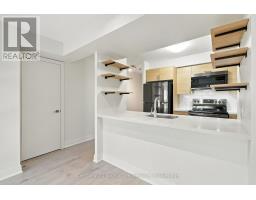 1822 - 135 Village Green Square, Toronto, ON M1S0G4 Photo 8