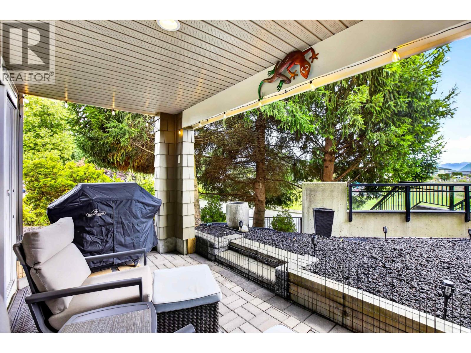 123 19673 MEADOW GARDENS WAY, Pitt Meadows