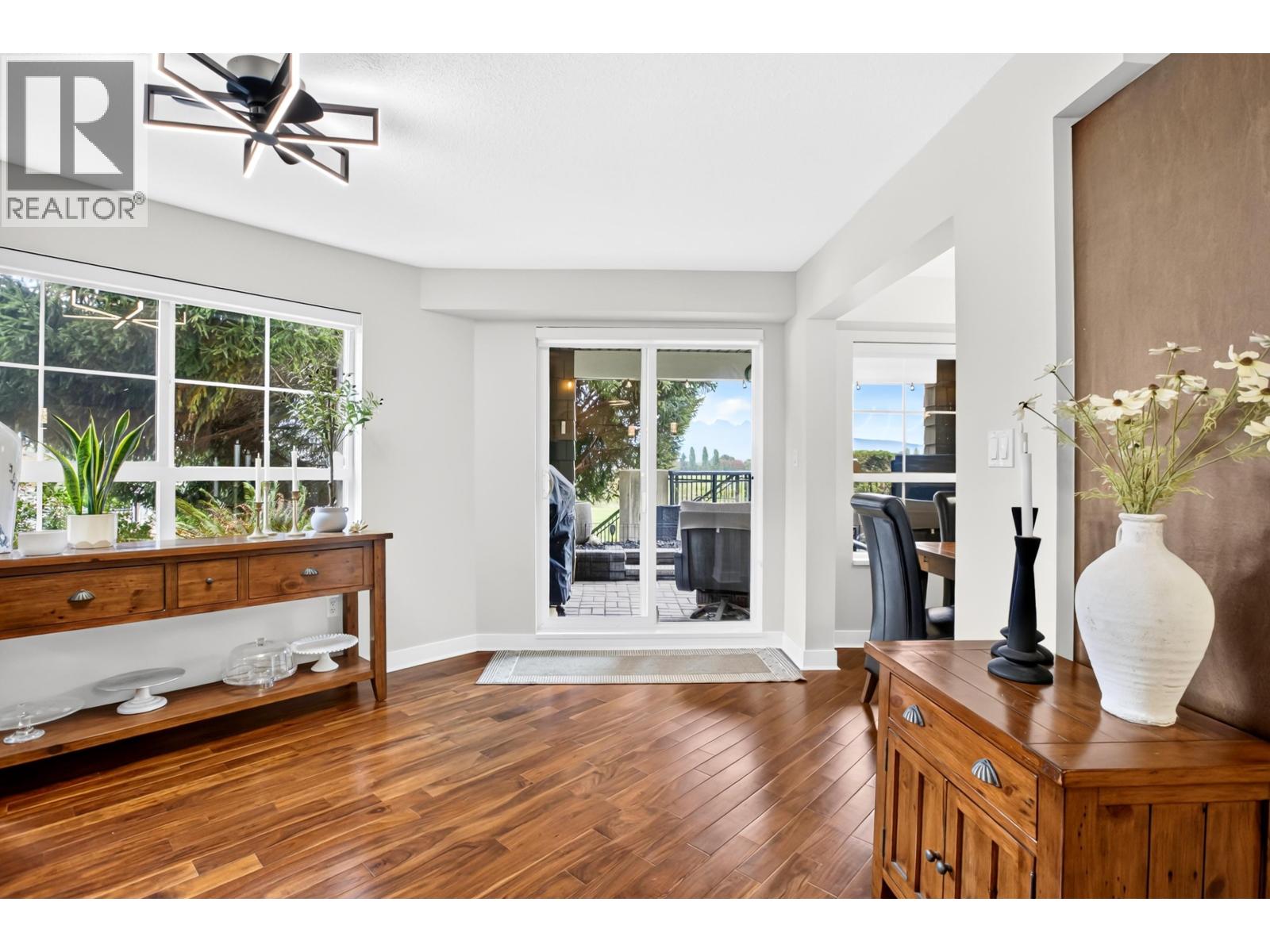 123 19673 MEADOW GARDENS WAY, Pitt Meadows