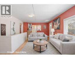 5689 Porpoise Bay Road, Sechelt, BC V0N1V0 Photo 13