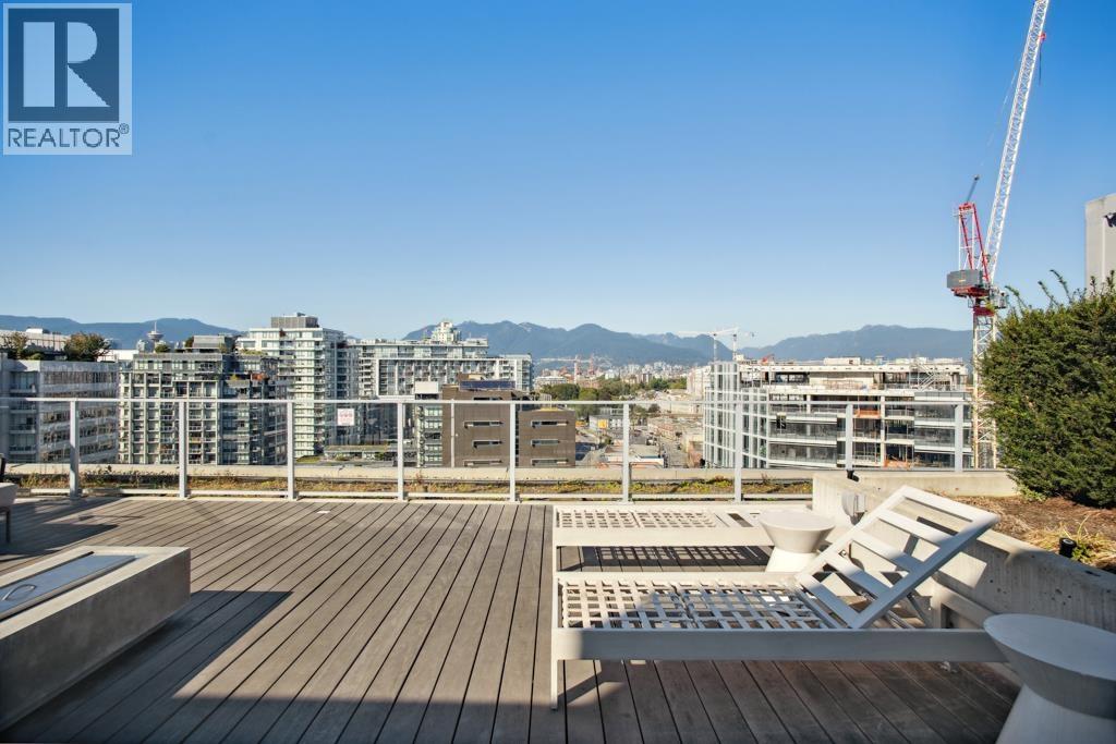 920 180 E 2ND AVENUE, Vancouver - Image 1