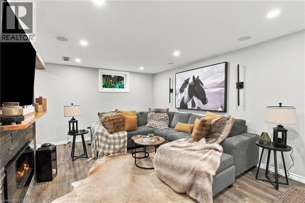 109 WOODLAWN Avenue - 20