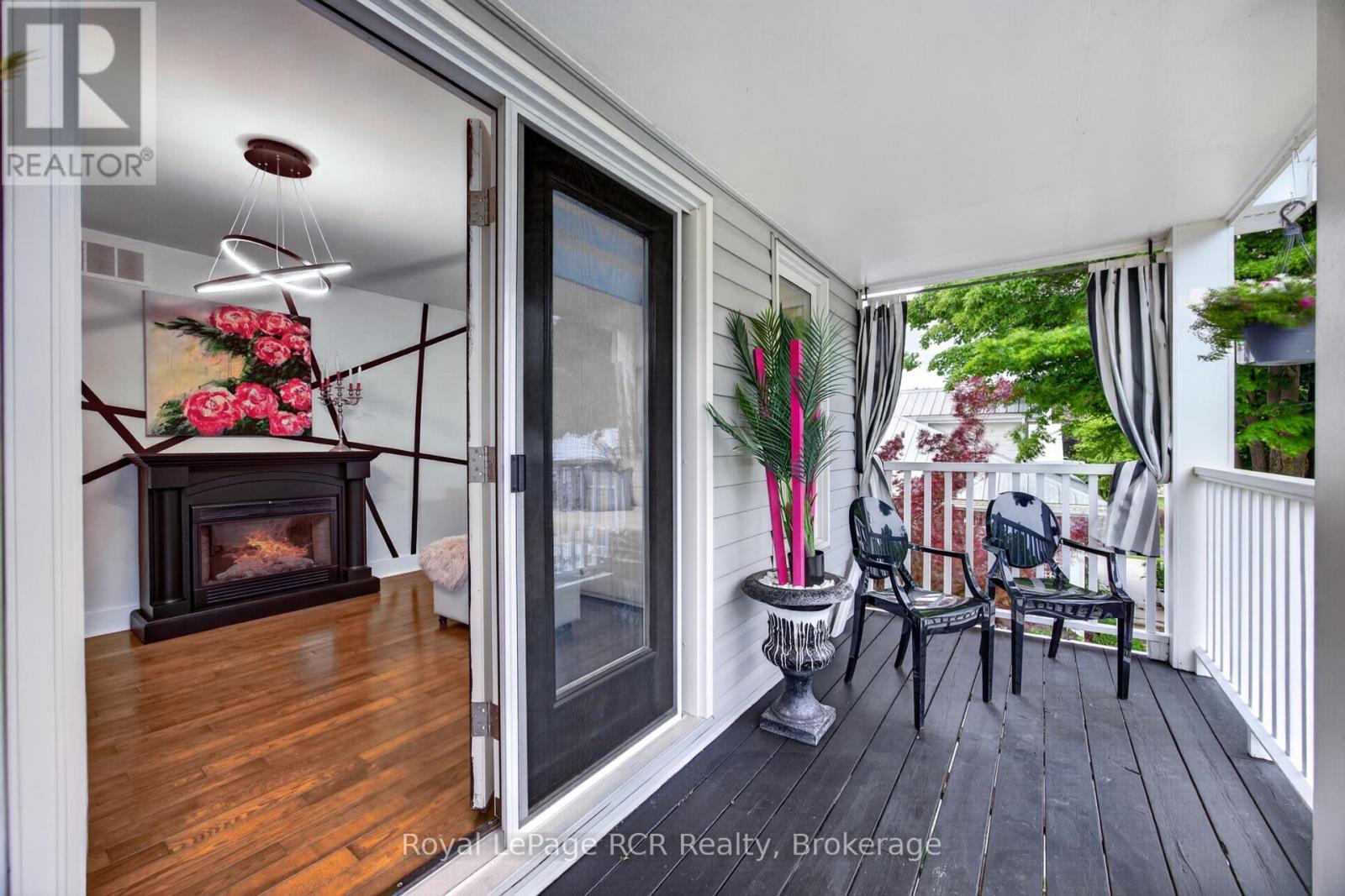 #137 383 MCNABB STREET - 31