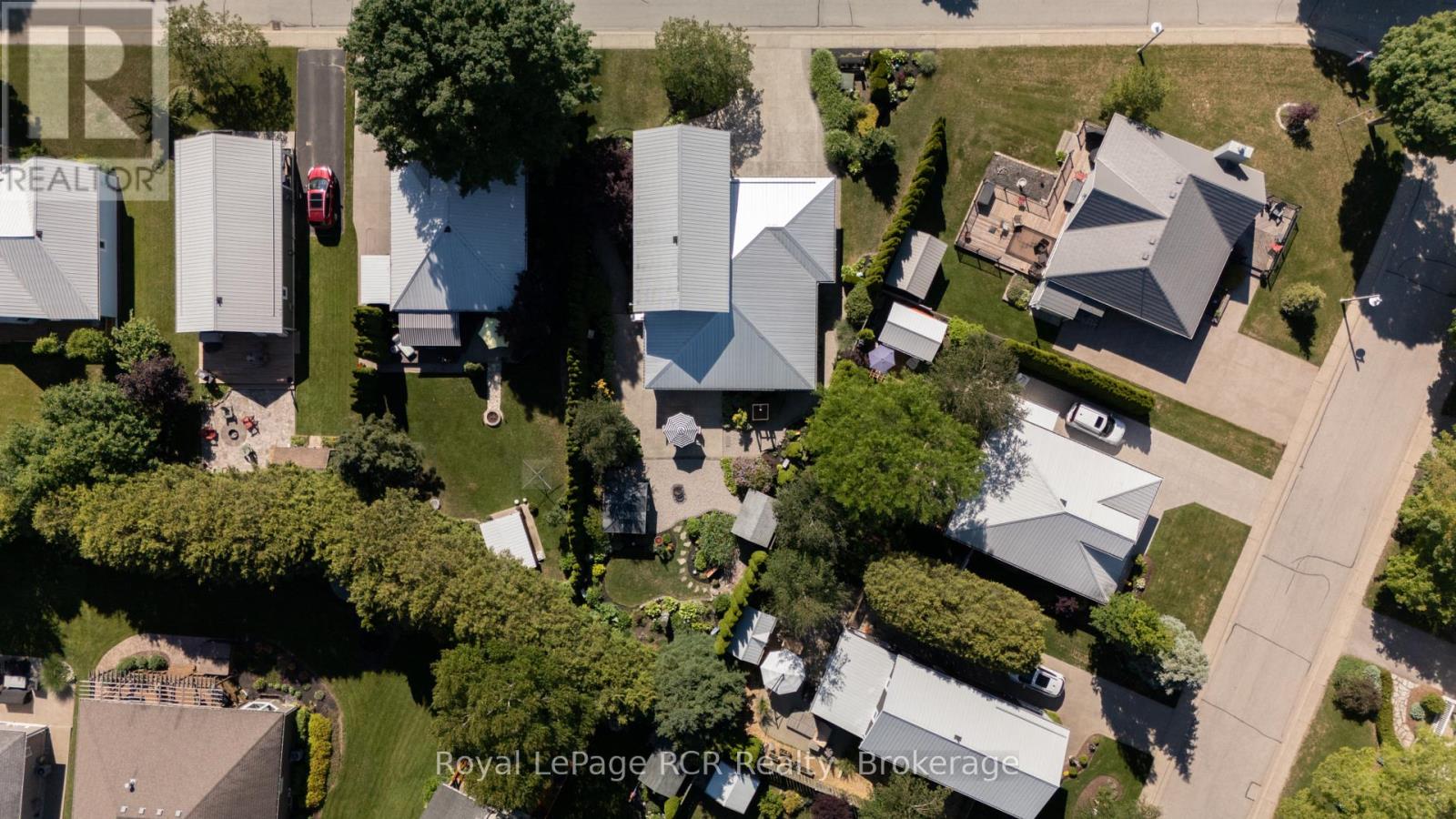 #137 383 MCNABB STREET - Image 5