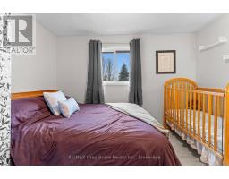 Bedroom 3 - 112 Mary Avenue, Georgian Bluffs, ON N4K5N5 Photo 14