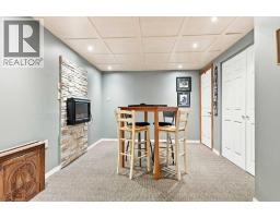 6 Varcourt Place Nw, Calgary, AB T3A0G8 Photo 33