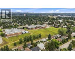 6 Varcourt Place Nw, Calgary, AB T3A0G8 Photo 42
