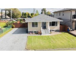 Front exterior of 444 WAINWRIGHT STREET · Prince George, BC