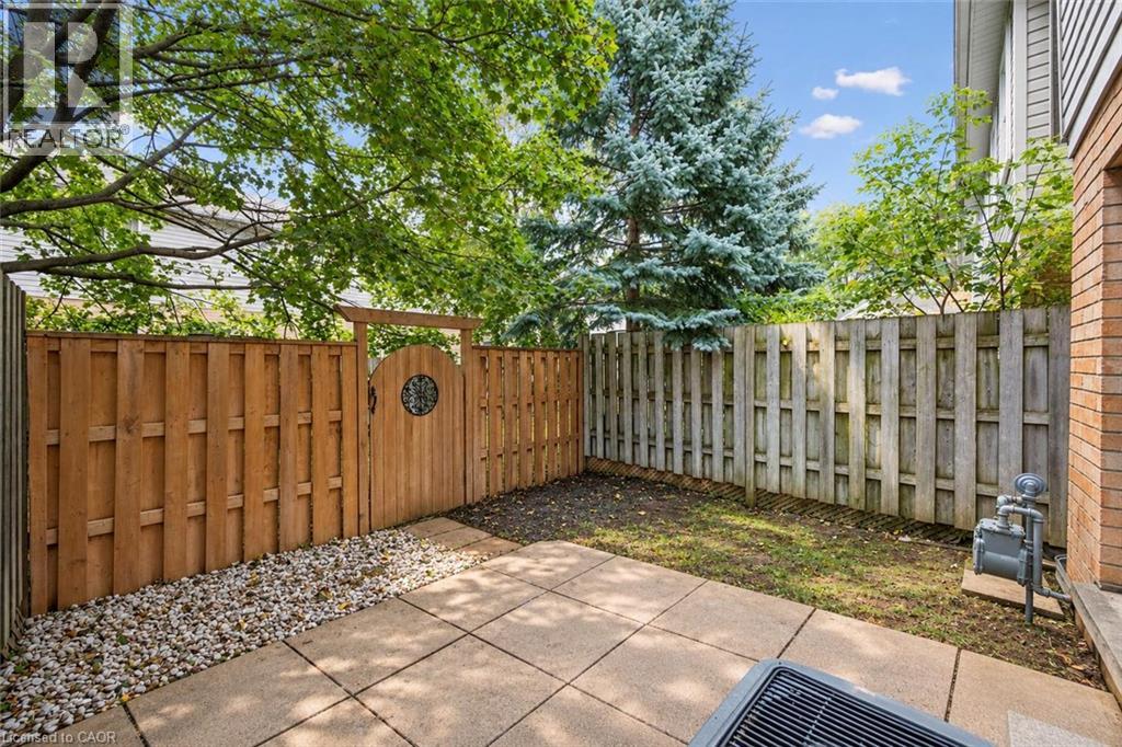 240 London Road West — photo 17