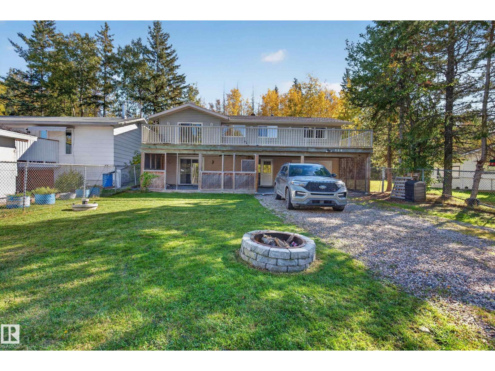 116 Lakeshore Drive - 1