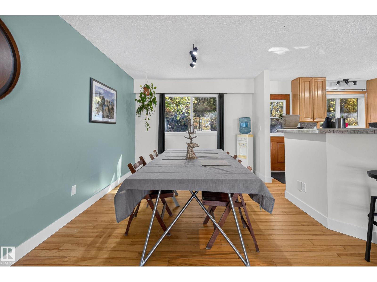 116 Lakeshore Drive - Image 13