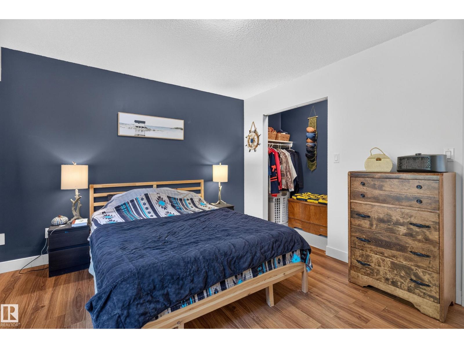 116 Lakeshore Drive - Image 19