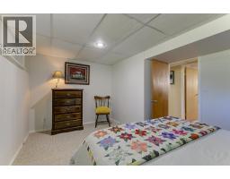 1296 Kelglen Crescent, Kelowna, BC V1Y6K5 Photo 46