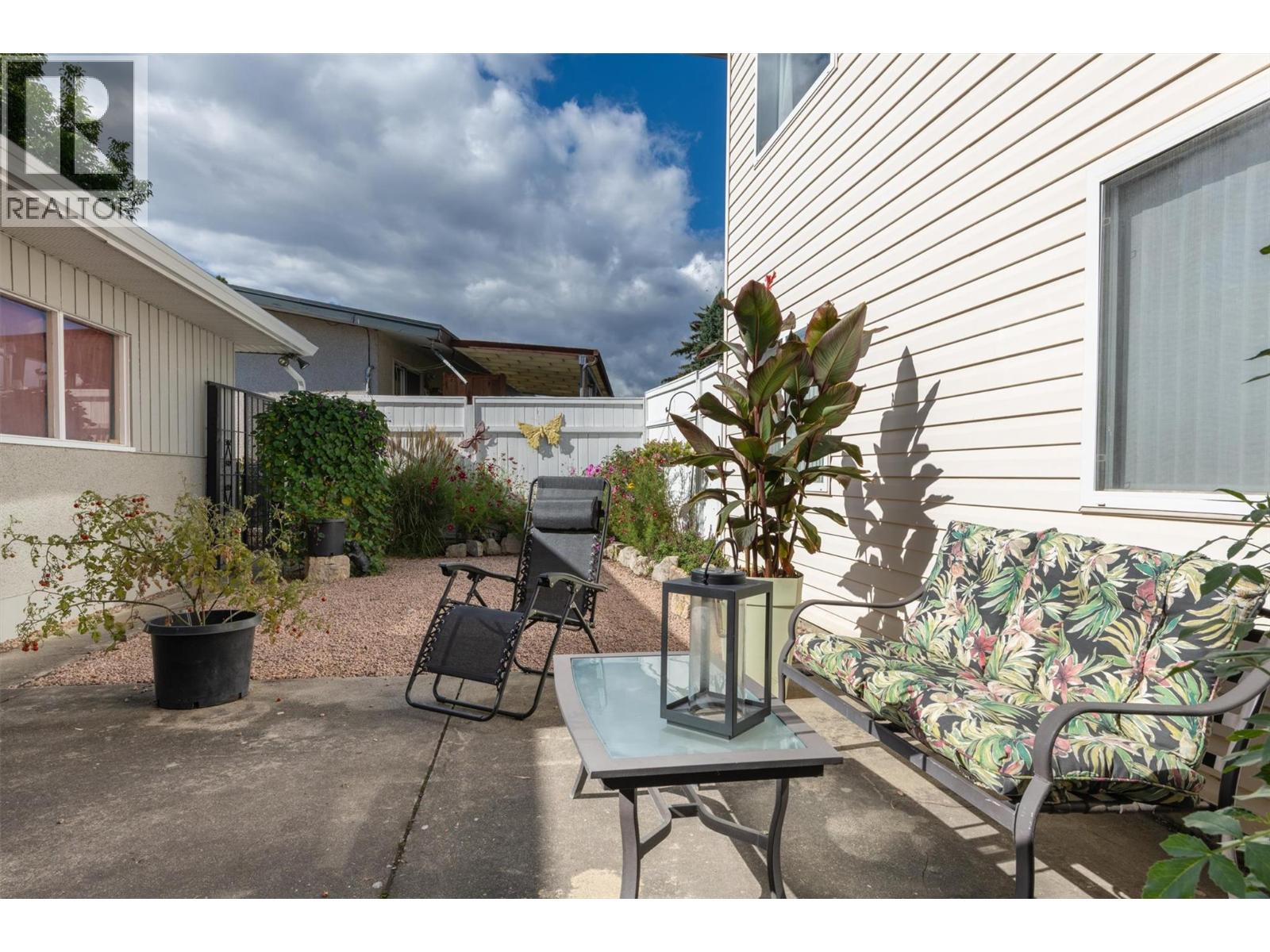 1296 Kelglen Crescent, Kelowna
