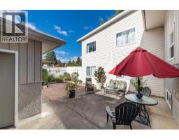 1296 Kelglen Crescent, Kelowna, BC V1Y6K5 Photo 34