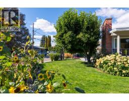 1296 Kelglen Crescent, Kelowna, BC V1Y6K5 Photo 52