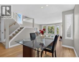 Primary Bedroom - 1924 29 Avenue Sw, Calgary, AB T2T1N1 Photo 9