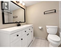 1924 29 Avenue Sw, Calgary, AB T2T1N1 Photo 34