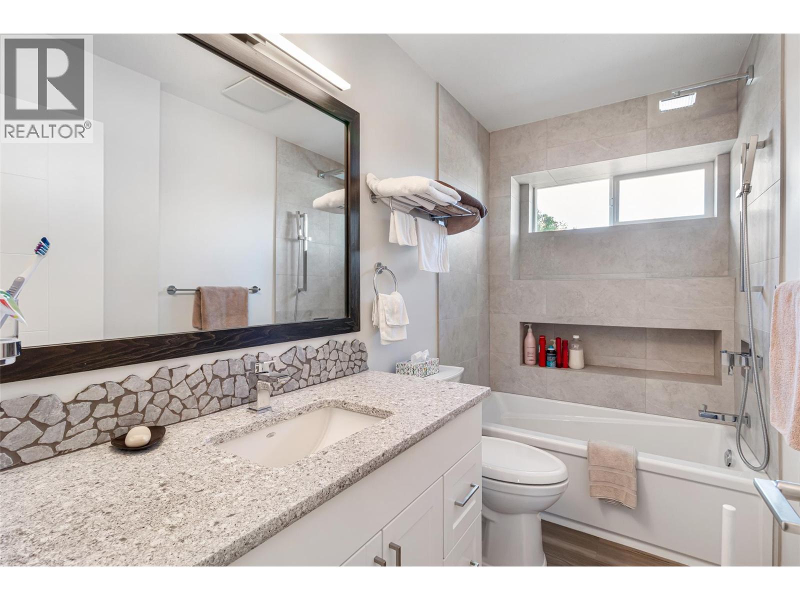 4029 Belmont Road - 35