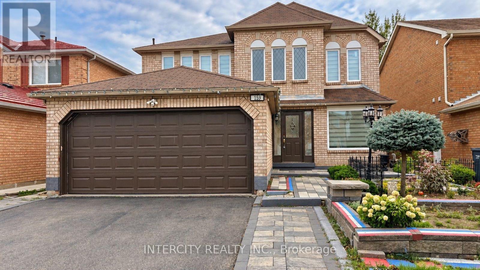 159 Moffatt Avenue, Brampton, ON photo 3